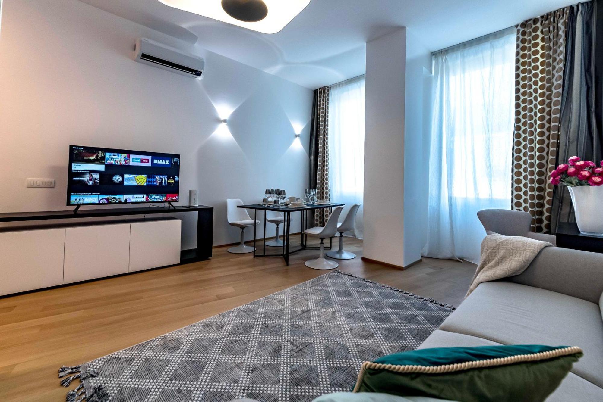 Dream Suites Milano San Babila Екстериор снимка