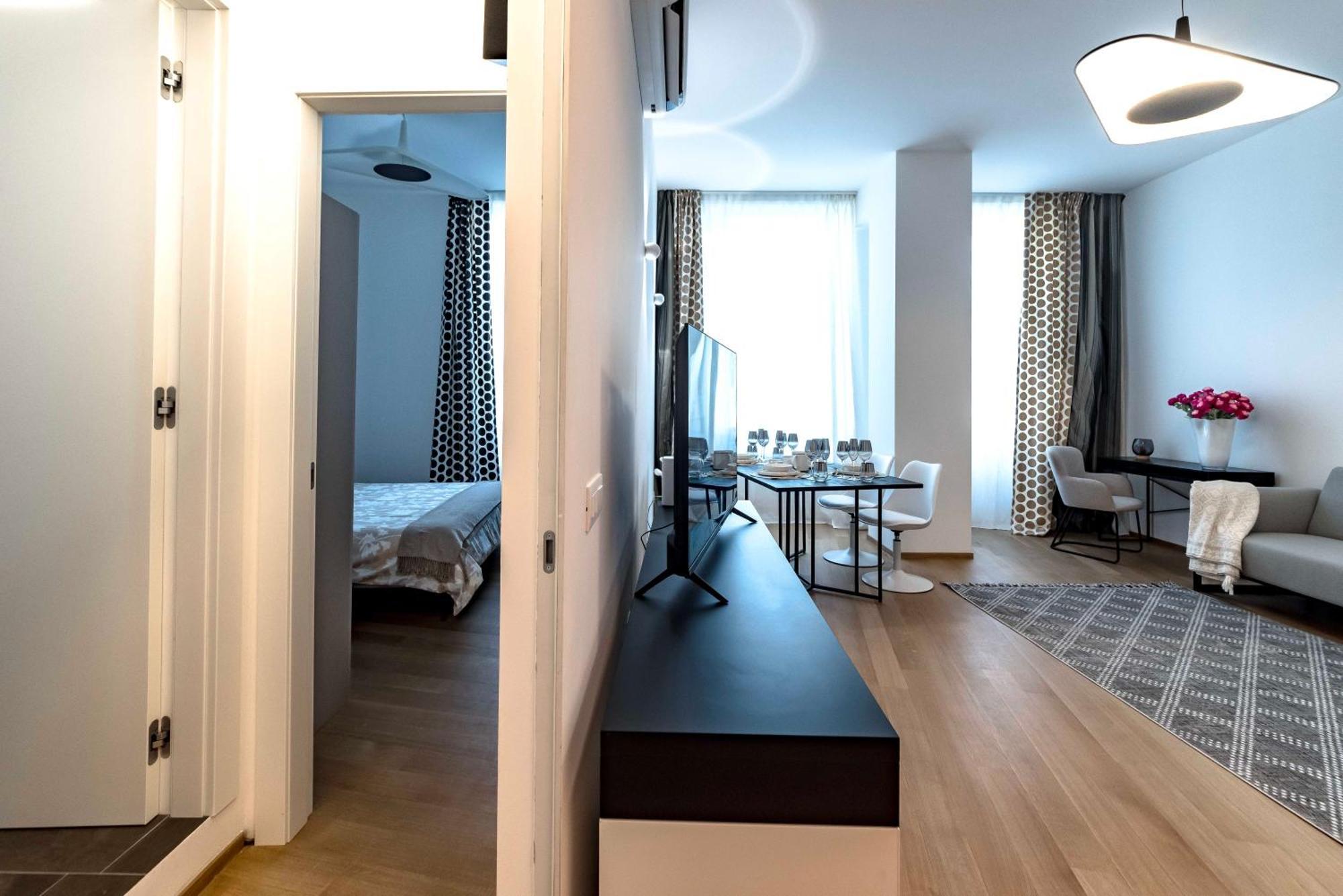 Dream Suites Milano San Babila Екстериор снимка