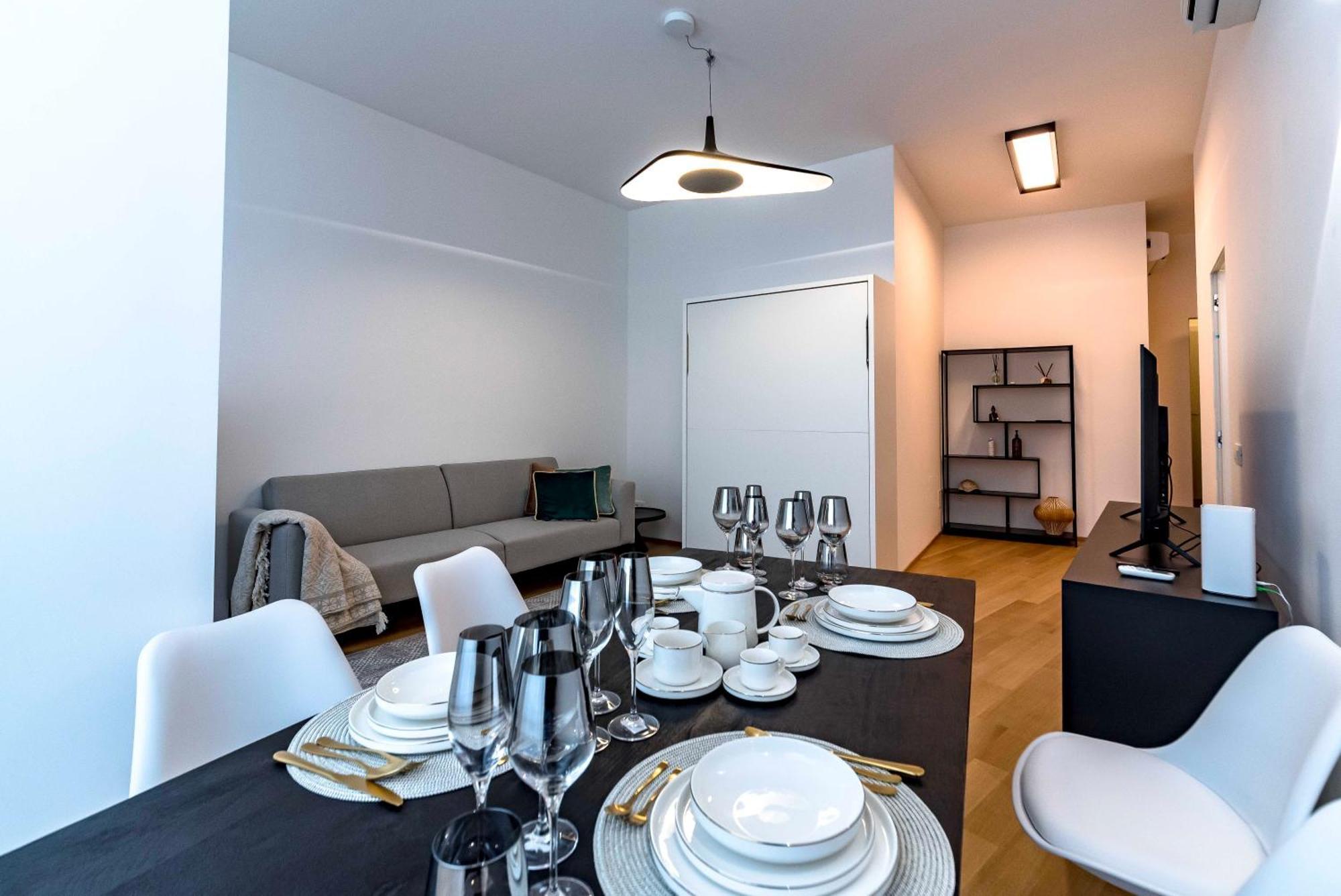 Dream Suites Milano San Babila Екстериор снимка