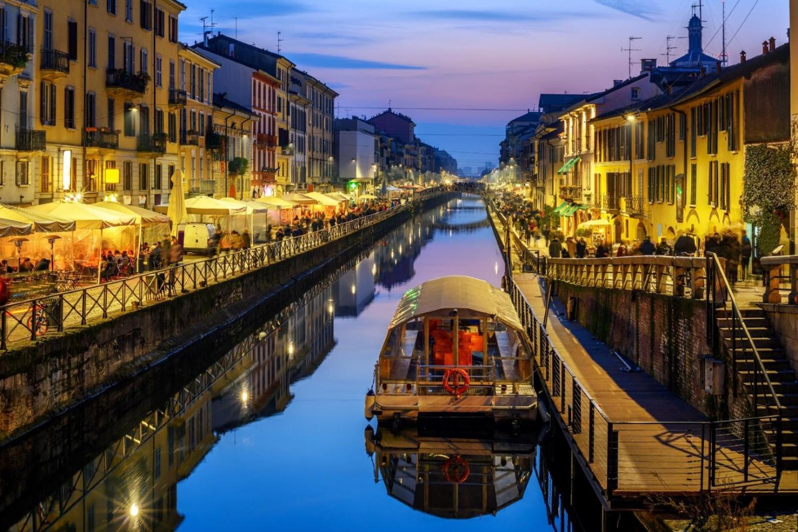 Dream Suites Milano San Babila Екстериор снимка